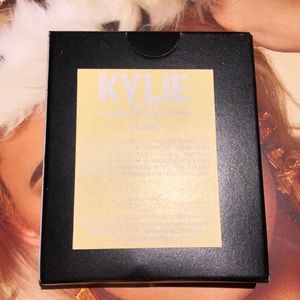 Kylie Pressed Illuminating Powder BRAND NEW